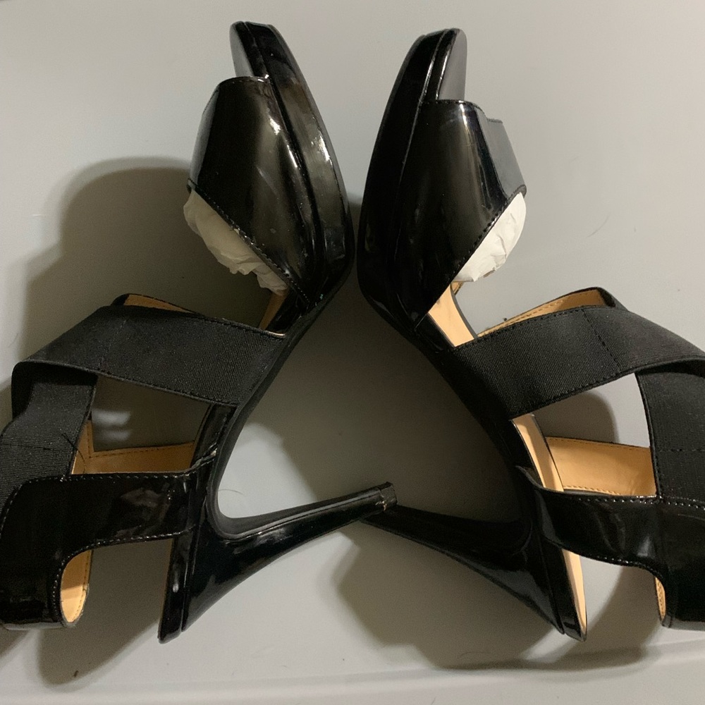Sz 9 heels